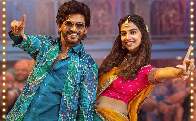 Bhimavaram Balma: Polishetty Sings and Dances