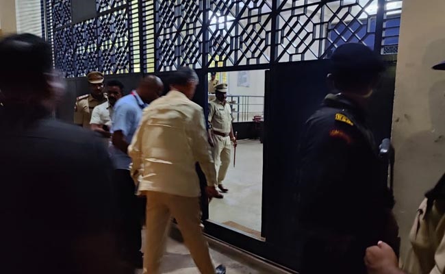No light at the end of tunnel for Naidu?