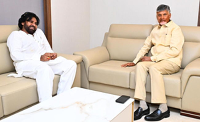 CM Chandrababu Naidu visits ailing Pawan in Hyd