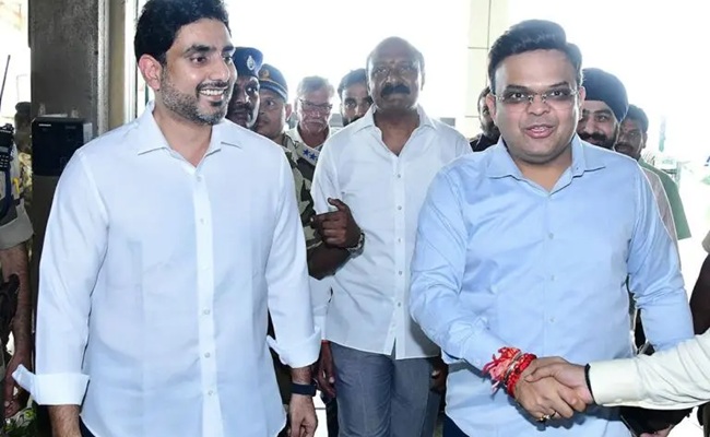 Lokesh making friendship with Jr Shah!