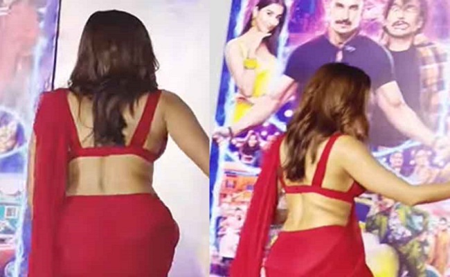 Pooja Hegde Goes Naughty With Red Saree