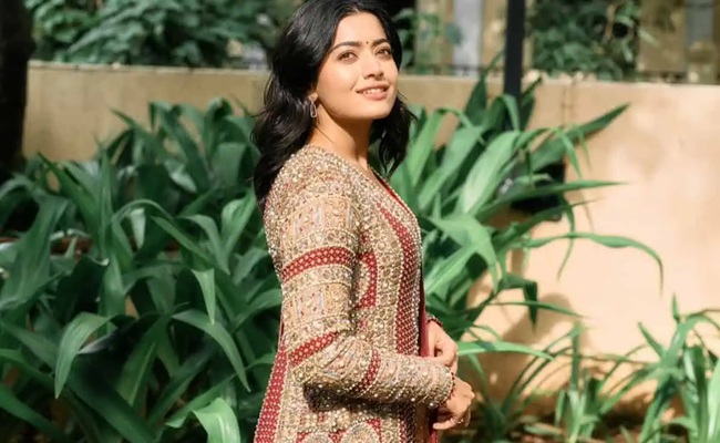 Rashmika is Back to Promotions in Bollywood