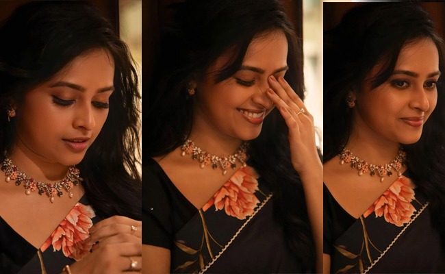 HOT: Sri Divya Mesmerizes In Black Saree