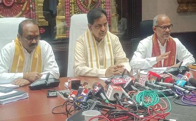 No differences between us, say TTD chairman, EO