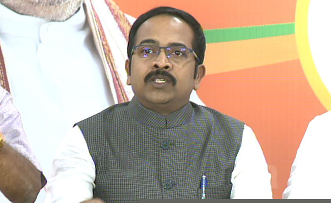 Telangana BJP on cloud 9 with PK joining Cong