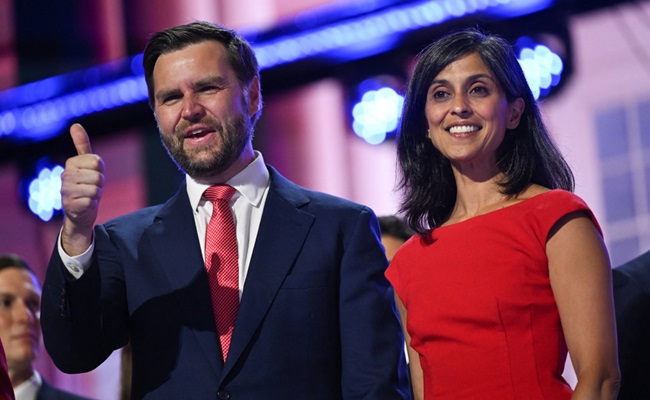 Vance ties Kamala to Biden calling him 'worst' President