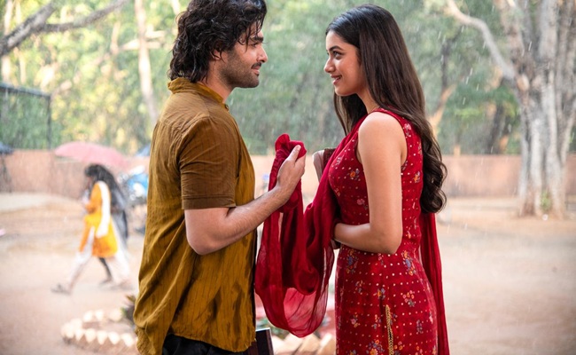 Ram, Bhagyashree: Pair Of The Season