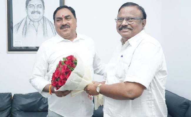 Retired T'gana official to be Naidu's media advisor?