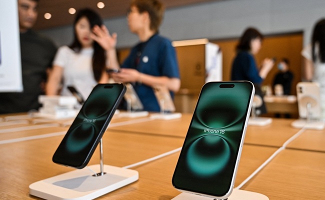 A 'Made in US' Apple iPhone can cost Rs 3 lakh