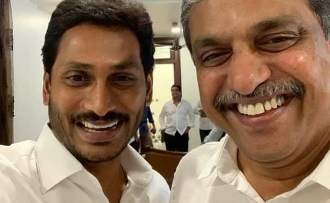 Sajjala- The Iron Curtain Between Jagan And Others