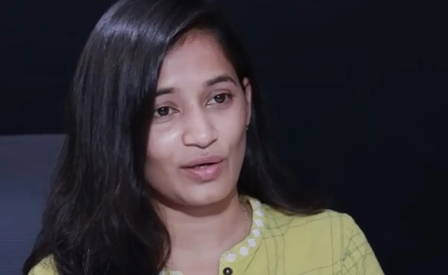 Lavanya Plans Fast Unto Death Deeksha