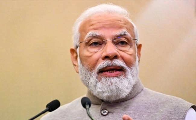 PM Modi and Media - Facts vs Fiction