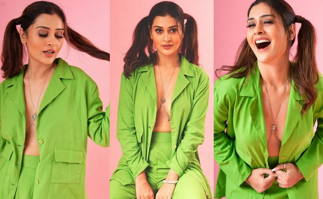 Pics: RX 100 Beauty Shows Her X Factor