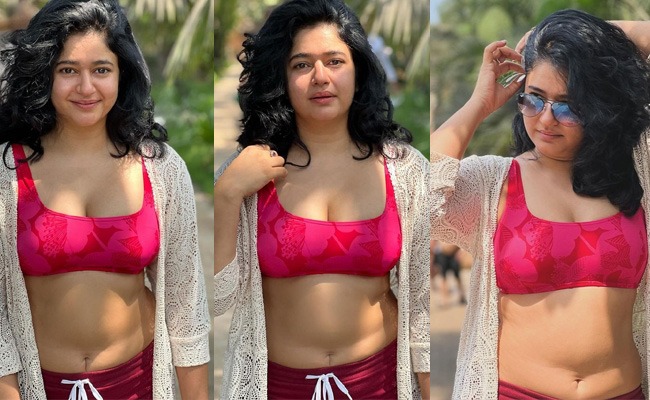 Pics: Poonam's Stunning Glam Show