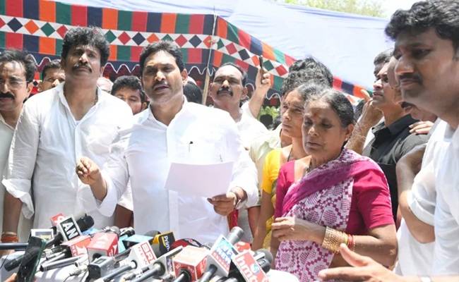 Evening Report - Law and order deteriorating in AP