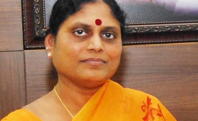 Property: Vijayamma accuses Jagan of taking U-turn