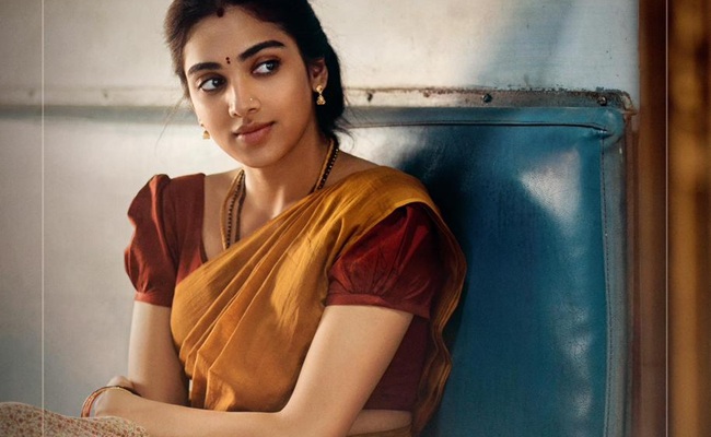 Dulquer's Aakasamlo Oka Tara: Satvika Set to Shine