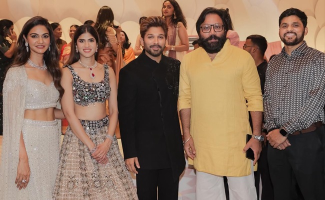 Icon Star Allu Arjun's Love for Fans