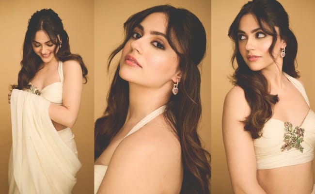 HOT: Saiyaaara Beauty Teases With Her Glam