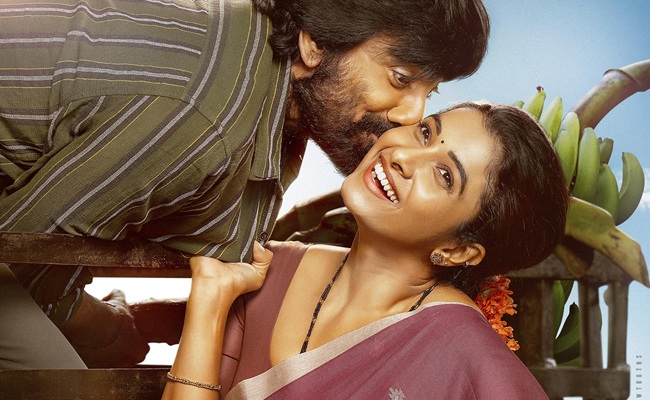 Irumudi Pic: RT, Priya Bhavani's Rustic Romance