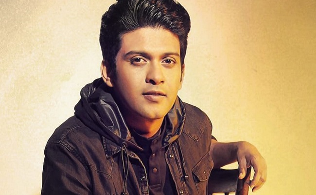 Directors Not Ready To Work With Energetic Hero? 