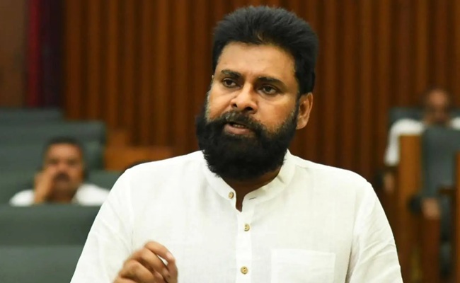 Pawan differs with Lokesh on regional divide