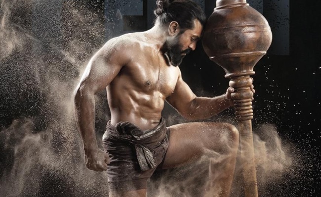 Peddi Glimpse: Charan's Mighty Pehelwan Aura