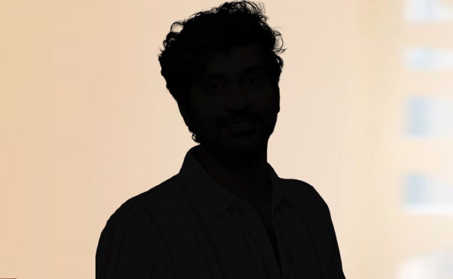 Gossip: 'Pitiful' Story of a Budding Hero