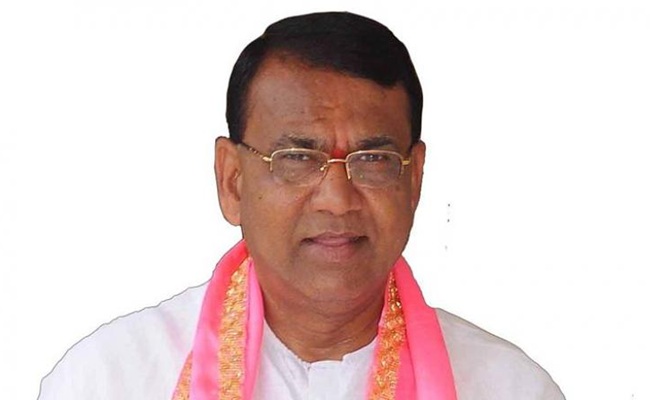 Upset with Cong, another senior to return to BRS?