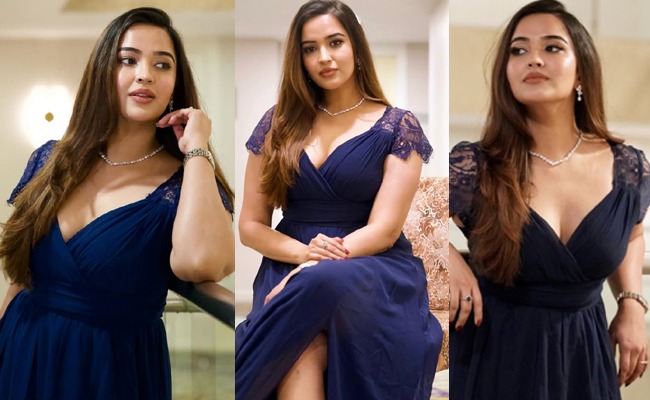 HOT: 'Rangasthalam' Lady Shines In Purple Elegance