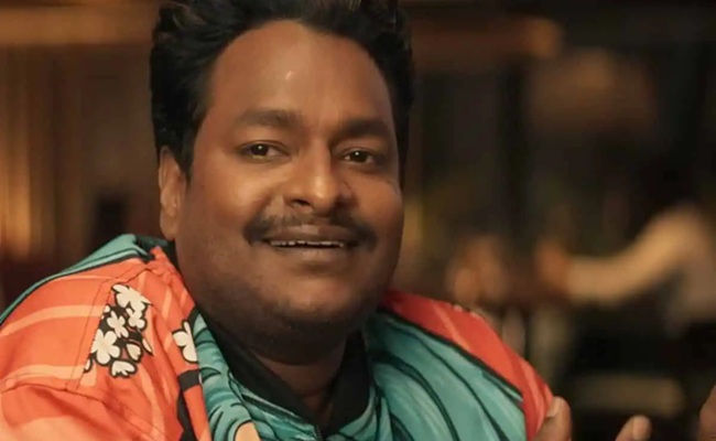 Does This Comedian Really Feel Like a Star Hero?