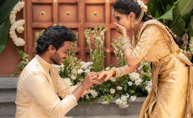 Bigg Boss Fame Shanmukh Engaged to Vaishnavi