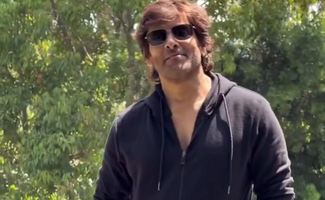 Did Vikram Undergo Surgery for His Youthful Look?