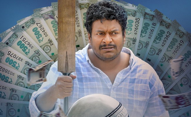 Satya as Betting Bhogi in 3 Roses S2
