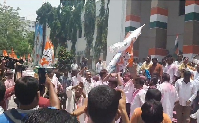 Telangana Congress celebrates Karnataka victory