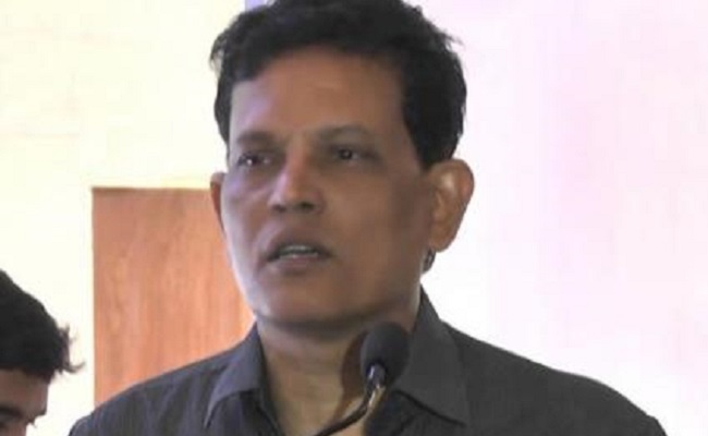 Jagan's advisor on Nadu-Nedu quits for Telangana