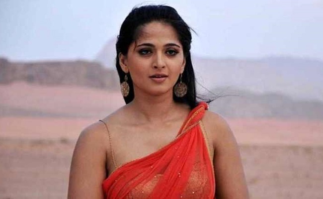 Anushka's Marriage On Cards Next Year