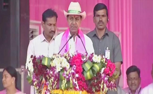 At BRS meet, KCR promises to scrap 'Agnipath' scheme