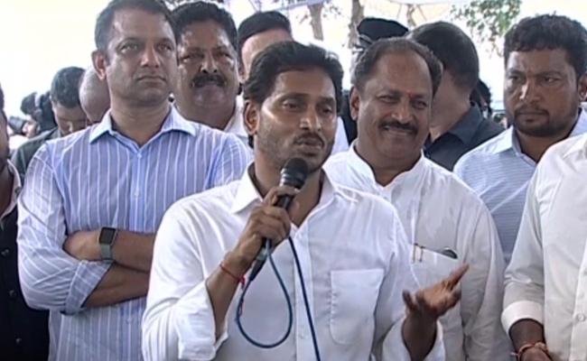 Fight with Centre to get Polavaram R&R funds: Jagan