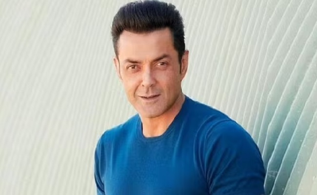 Bobby Deol to fight with Pawan and Balayya?