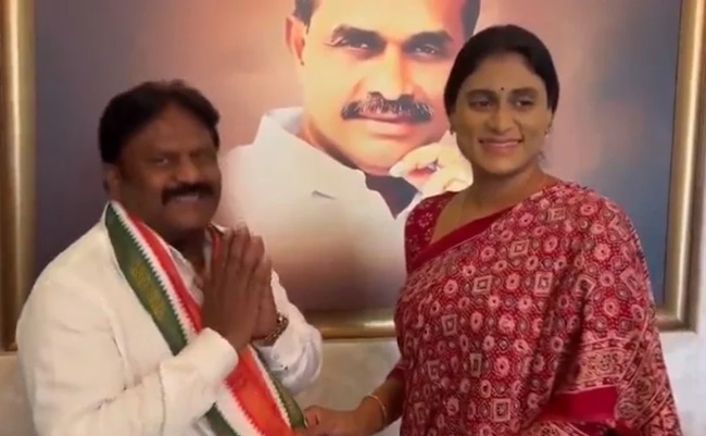 Another Sitting YSRCP MLA Joins Congress