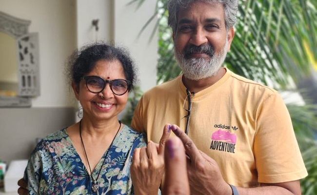 Rajamouli flew from Dubai and 'rushed to the polling booth'