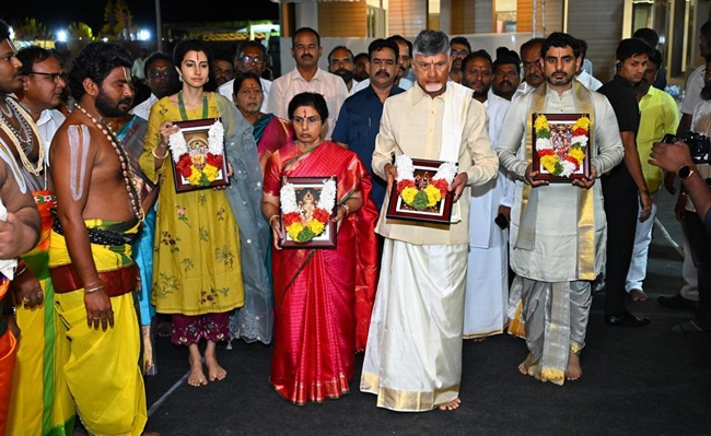 CM Naidu, family perform housewarming in Kuppam