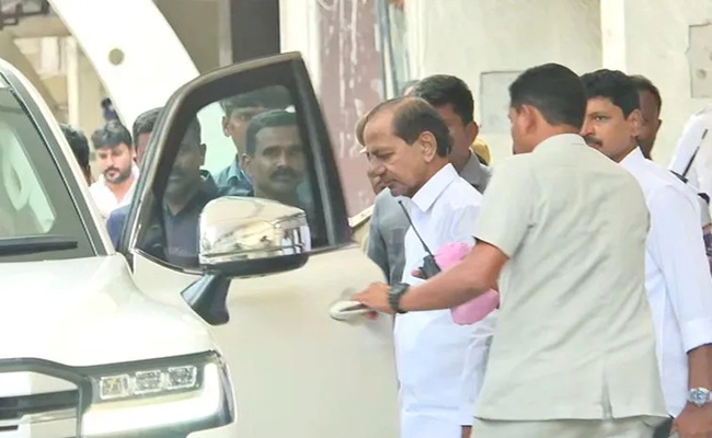 Kaleshwaram probe: KCR treated like a VIP