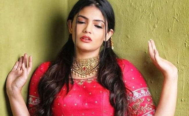Actress booked for nuisance at Hyderabad pub