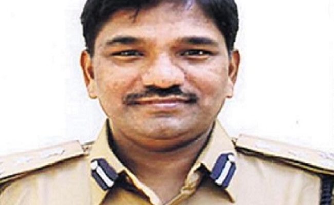 Sawang out, KVRN Reddy is new DGP of Andhra