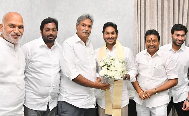 One MP in, one MP out of YSRCP!