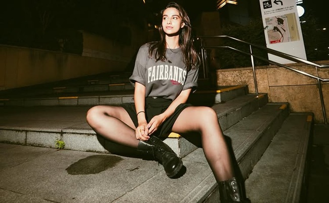 Meenakshi Chaudhary Shifts from Glam to Slam