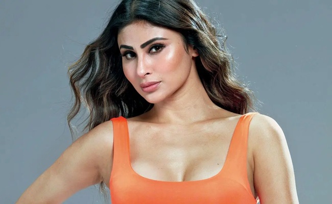 She's Confirmed For Special Song With Chiranjeevi