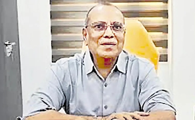 Telangana VC Steps Down After Irregularity Claims